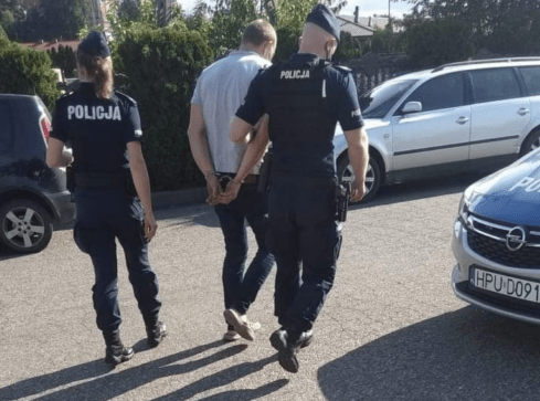 Pedofil zatrzymany. Jest ojcem pięciorga dzieci  - grafika