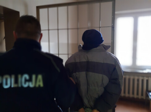 Seryjny włamywacz zatrzymany  - grafika