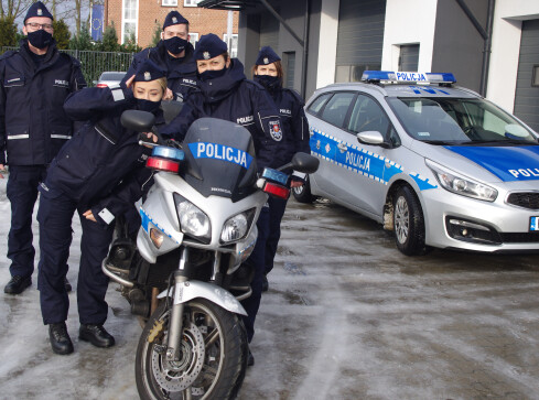 Nowi funkcjonariusze w wałeckiej komendzie  - grafika