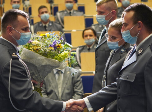 Święto policji i nominacje na wyższe stopnie  - grafika