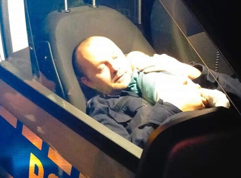 Policjanci uratowali niemowlę. Chłopiec się zakrztusił - grafika