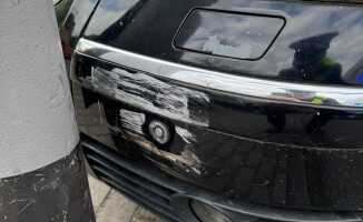 Miał 3 promile... zaparkował na lampie