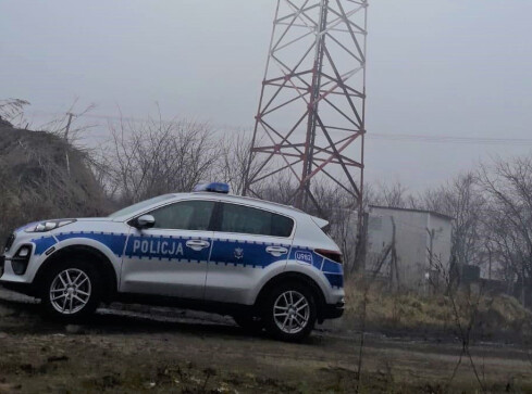 16-latek chciał skoczyć z wieży telekomunikacyjnej  - grafika