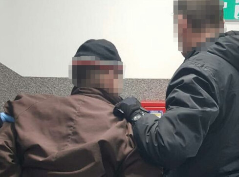 Zmarł 72-latek ugodzony nożem przez pracownika  - grafika