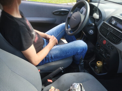 W ciągu ostatniej doby wypił 30 piw. Miał 3,5 promila i wsiadł za  - grafika