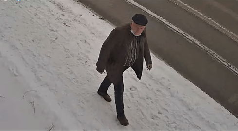 Policja szuka złodzieja skórzanej kurtki - VIDEO  - grafika