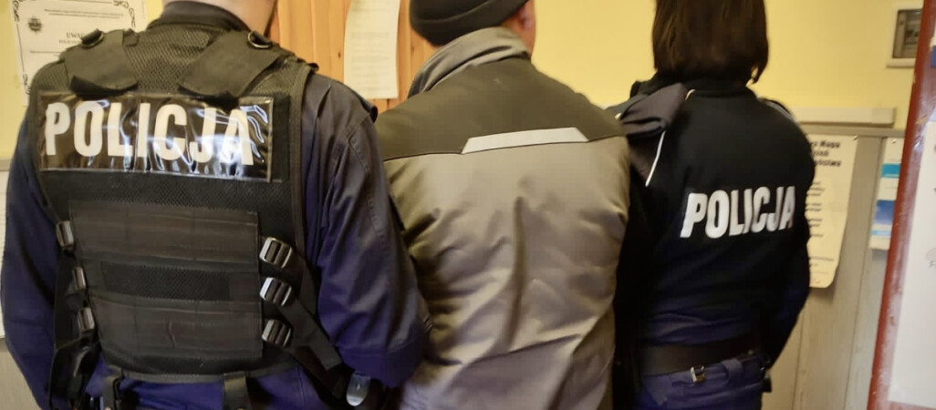 Ukradł siano. Policja dotarła do nagrania - VIDEO