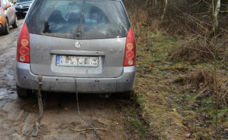 Ukradli transformator. Wykorzystali wichurę i braki w dostawie prądu