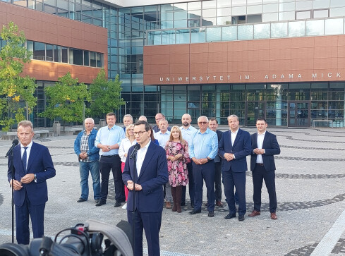 Premier w regionie - grafika