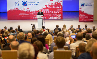 To najważniejsze wybory po 89 roku - mówił w Pile Jarosław Kaczyński
