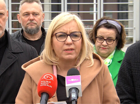 Ministra klimatu pokazała łazienkę dyrektora pilskich lasów  - grafika