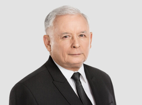 Domy, samochody, stan konta. Co mają Morawiecki, Kaczyński, Sasin... - grafika