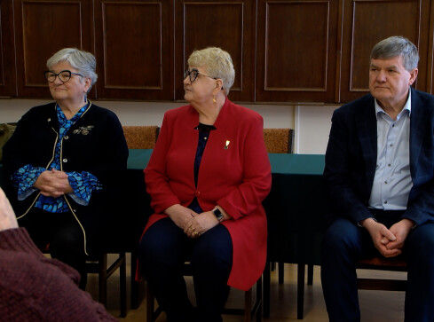 Posłowie rozmawiali o sytuacji seniorów - grafika