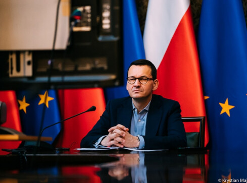 Piła i Wałcz bez masztu od premiera Morawieckiego  - grafika
