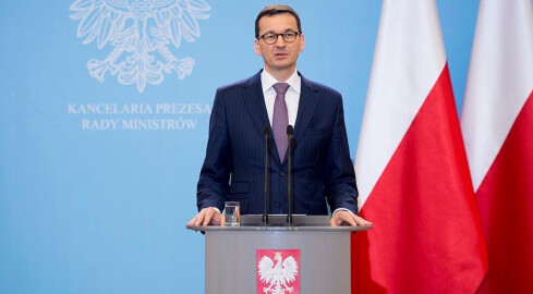 Morawiecki i Kaczyński zabrali głos w sprawie podwyżek dla posłów - grafika