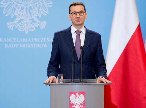 Morawiecki i Kaczyński zabrali głos w sprawie podwyżek dla posłów - grafika