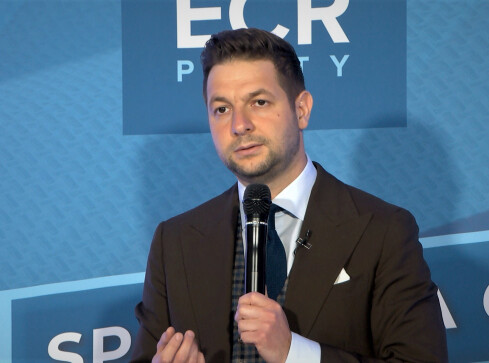 Chaos w Polsce to wina PO - przekonywał pilan Patryk Jaki  - grafika