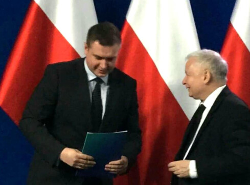 Prezes PiS Jarosław Kaczyński odwiedzi Piłę - grafika