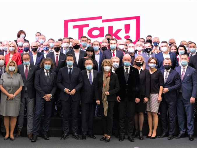Tak dla Polski. Walczą o samorządy na arenie polityki krajowej - grafika