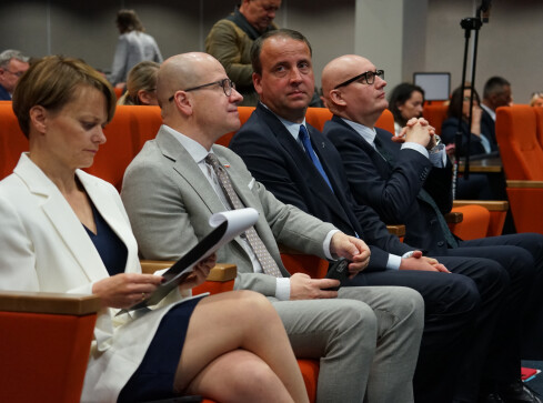 Ponad 5 mln zł dla wielkopolskich samorządów na politykę społeczn - grafika