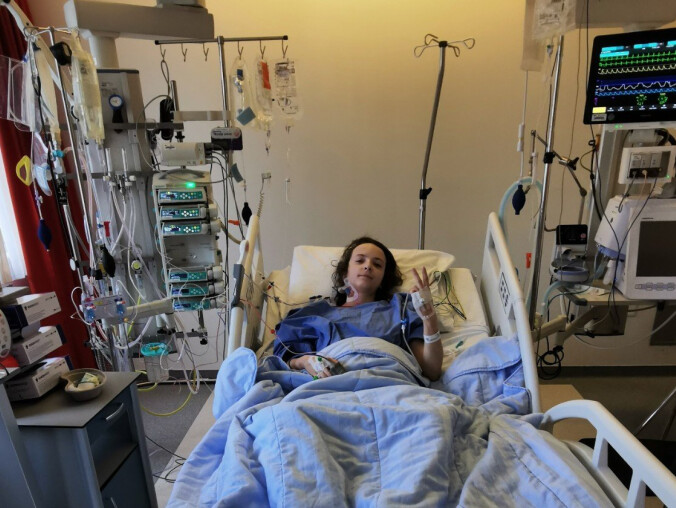 Ból i strach towarzyszą Anecie codziennie. 30-latka walczy z rakiem - grafika