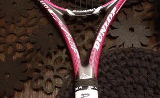 Rakieta Radwańskiej na licytacji dla Nikodema Nitka