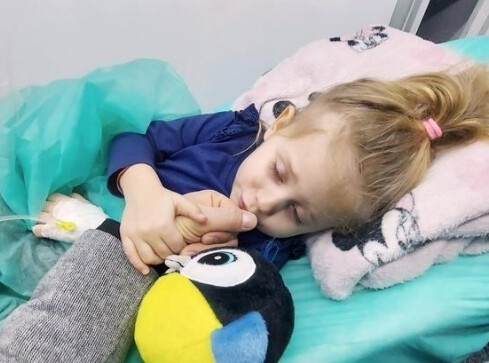 4-letnia Wiktoria z Chodzieży potrzebuje pomocy - grafika