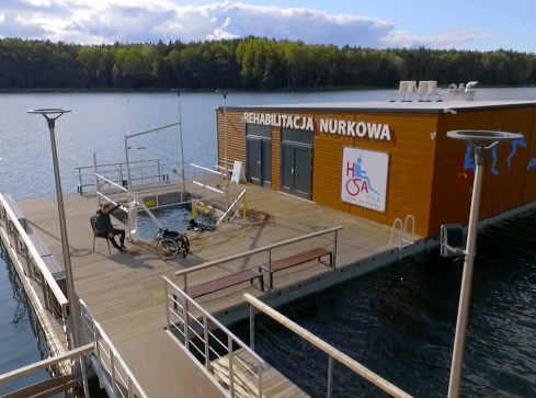 Platforma do nurkowania wyróżniona za innowacyjność  - grafika