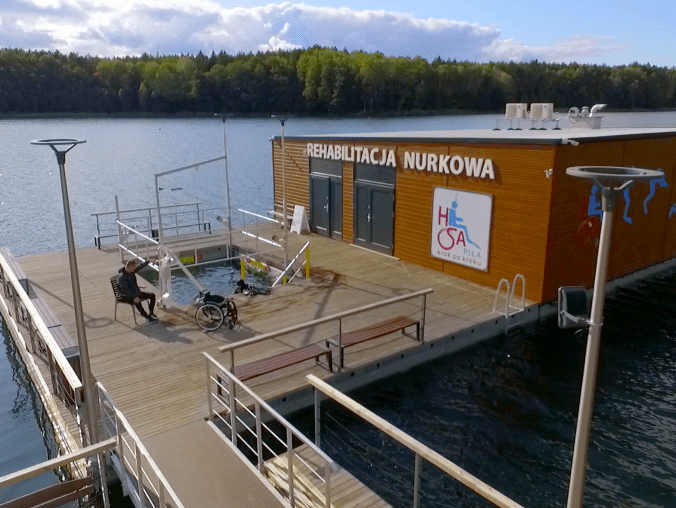 Platforma do nurkowania wyróżniona za innowacyjność  - grafika