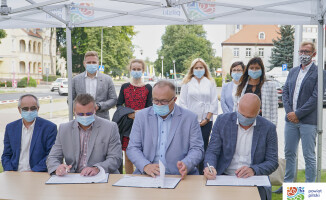 Za kilka dni ruszy remont elewacji budynku starostwa - ZDJĘCIA