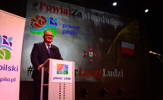 Murem za polskim mundurem - koncert w Pile