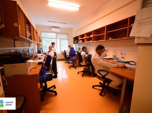 Lekarze docenieni za skuteczne leczenie udarów mózgu  - grafika