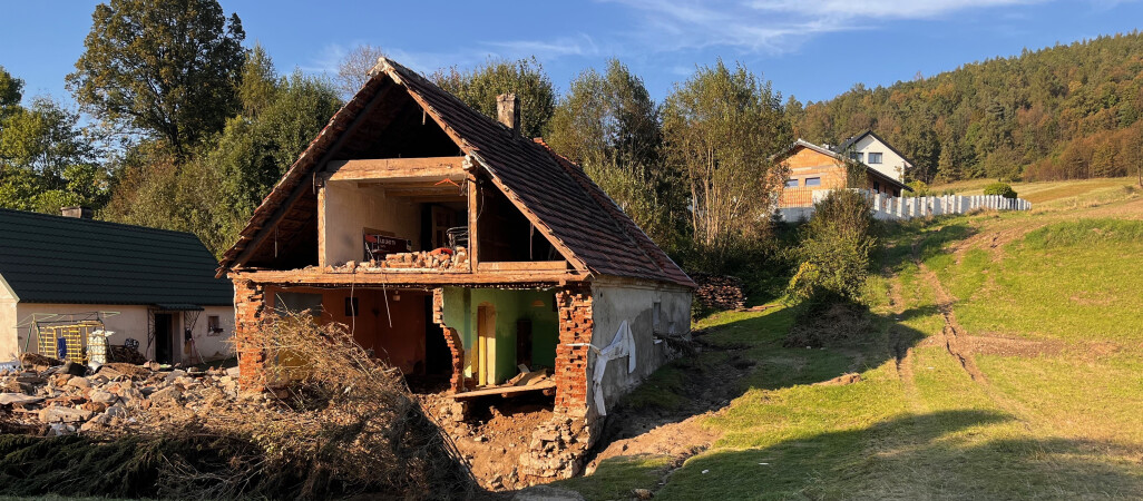 Krajobraz jak po wojnie. Relacja pilskich wolontariuszy z powodzi 