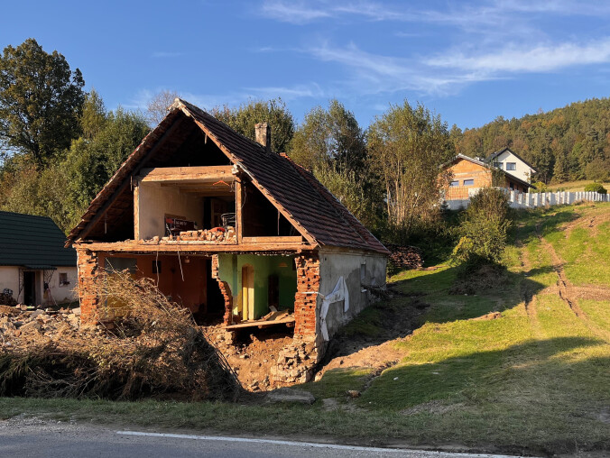 Krajobraz jak po wojnie. Relacja pilskich wolontariuszy z powodzi  - grafika