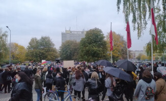 Ponad dwa tysiące osób protestowało w Pile - ZDJĘCIA I VIDEO 