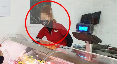 Dino odpowiada na maseczkową aferę  - grafika
