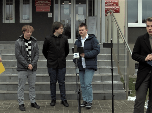 Młodzież żąda: Czarnek musi odejść  - grafika