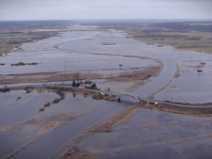 Wylały rzeki. Noteć i Gwda przekroczyły stany ostrzegawcze  - grafika