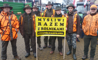 "Głód poczujesz, rolnika uszanujesz" – grzmią protestujący
