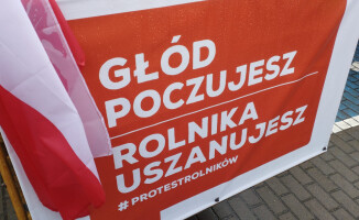 "Głód poczujesz, rolnika uszanujesz" – grzmią protestujący