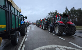 "Głód poczujesz, rolnika uszanujesz" – grzmią protestujący