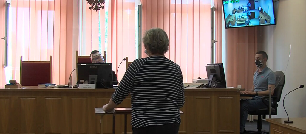 Kredyt przez internet? 70-latka przed sądem, choć nie ma komputera