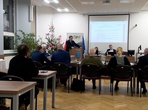 "Jak się może wstrzymać nad budżetem"? Gorąca dyskusja w Złotowi - grafika