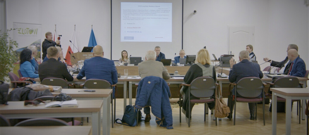 Konflikt na linii burmistrz - rada narasta?