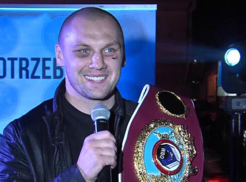 Głowacki - Okolie o tytuł mistrza świata? Briedis pozbawiony tytuł - grafika