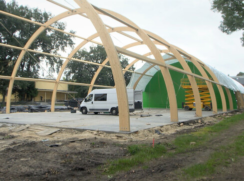 Nowe centrum sportowe powstaje przy ogólniaku na Pola  - grafika