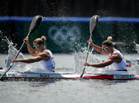 Naja z medalem. Adamek odpadła  - grafika
