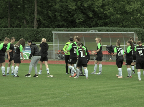 Wielki powrót kobiecej piłki nożnej w Pile  - grafika