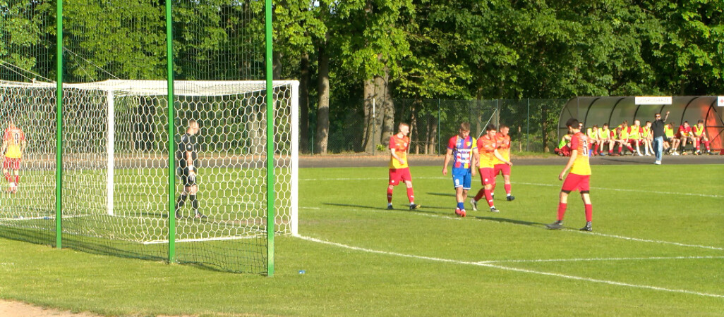 Pogoń Łobżenica i KP Piła bliżej awansu