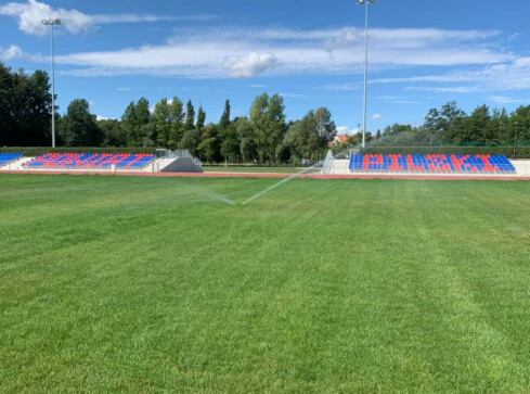 Pierwszy mecz na zmodernizowanym stadionie przy ul. Okrzei - grafika